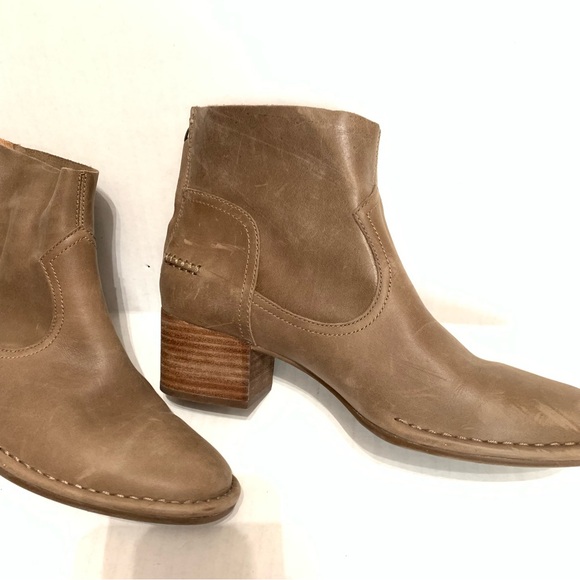 UGG Australia Women's Bandara Ankle Bootie Leather Sz 8 Mysterious Taupe 1095053 - Picture 3 of 11